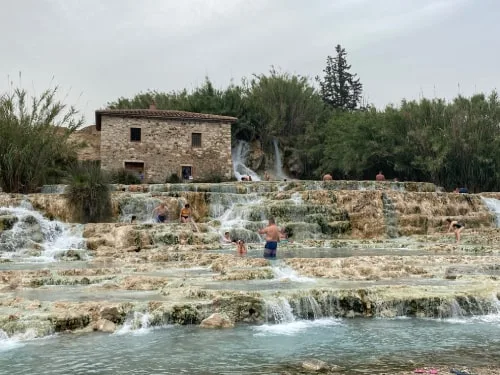 saturnia min
