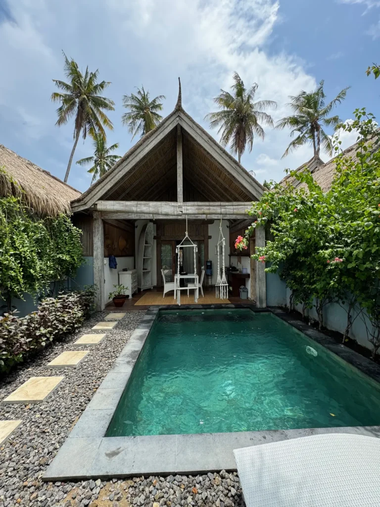 La villa con la piscina privata a Gili Air. Febbraio 2024.